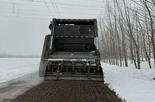 九州陆达破碎机破碎乡村水泥路面